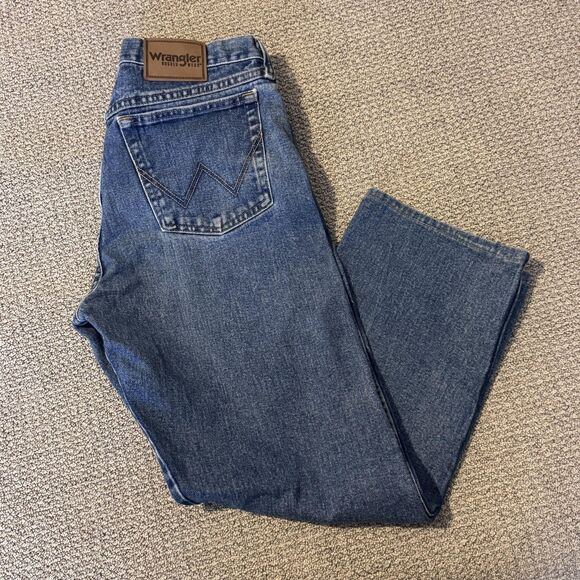 Wrangler Jeans Mens 33x30 Blue Denim Relaxed Straight Fit 100% Cotton Workwear - Picture 1 of 9